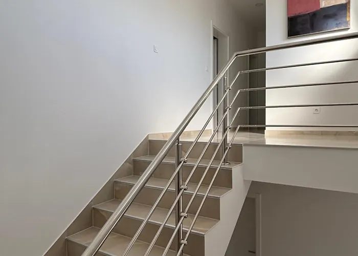 Imvelo - Spacious With Private Pool