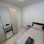 Imvelo - Spacious With Private Pool *